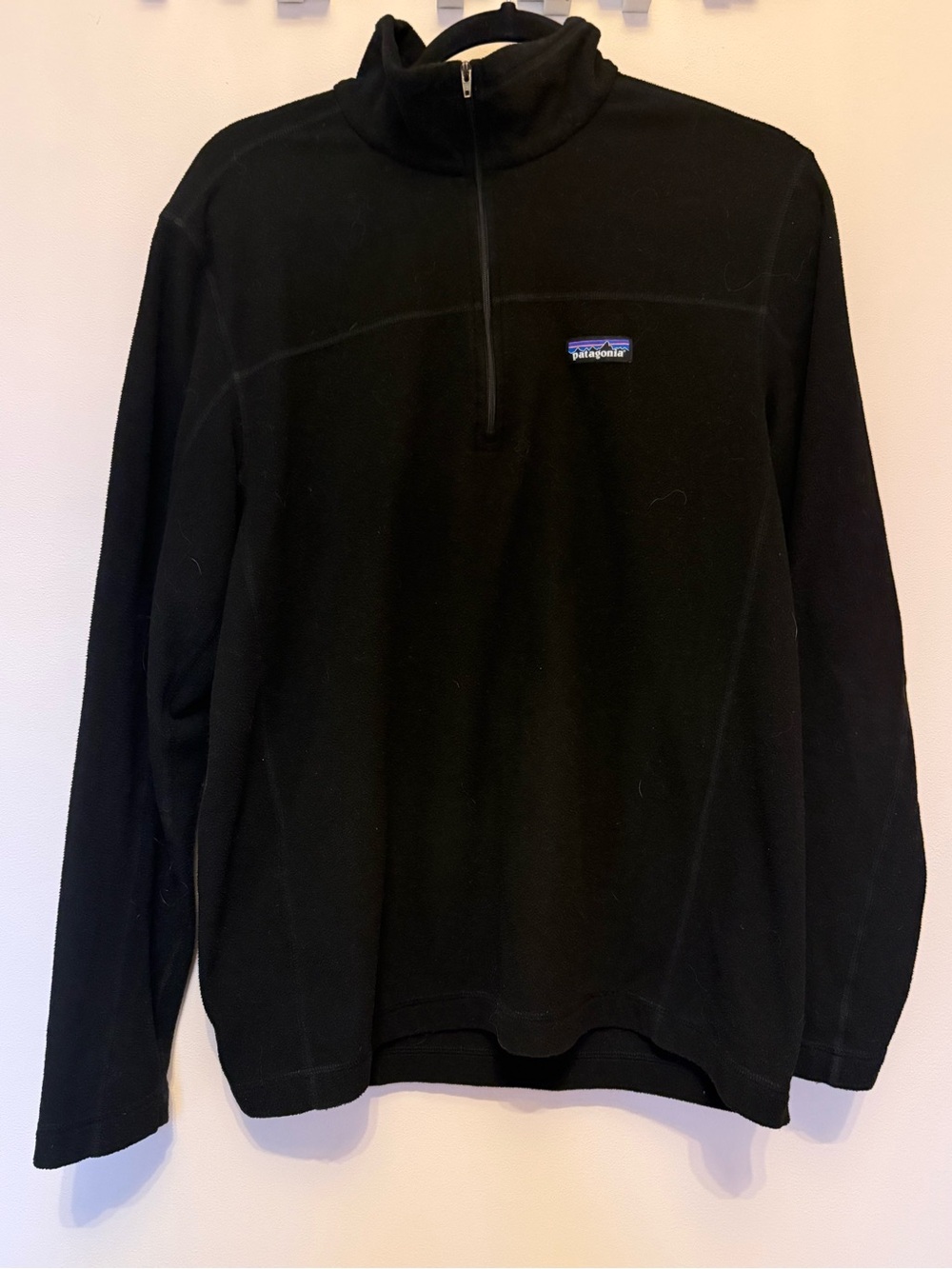 Patagonia Black Half-Zip Fleece Pullover